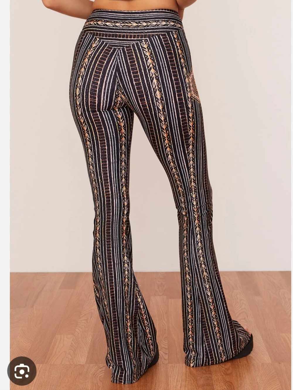 NWOT Wolven Zephyr Flare Striped Flared Lounge Pants - Black & Tan Medium R Yoga